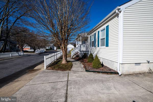 Ocean View, DE 19970,38158 S HAMPTON DR