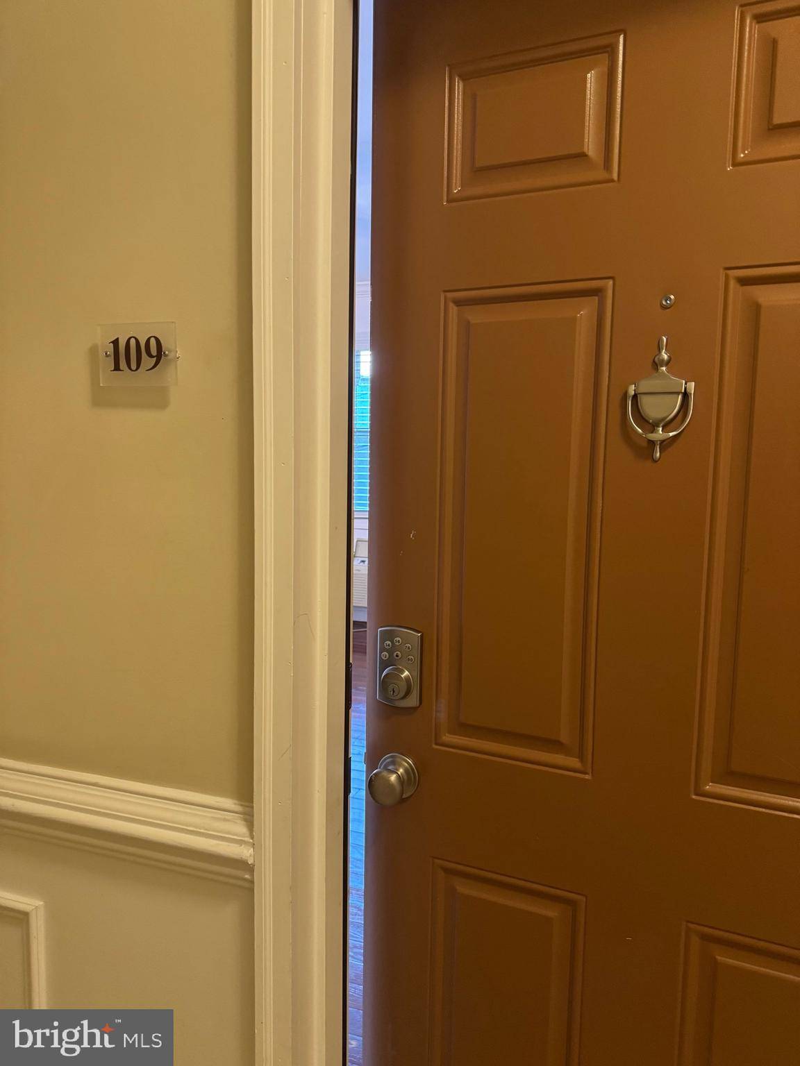 Washington, DC 20002,315 EVARTS ST NE #109