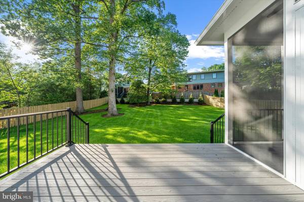 Arlington, VA 22213,6807 WILLIAMSBURG BLVD