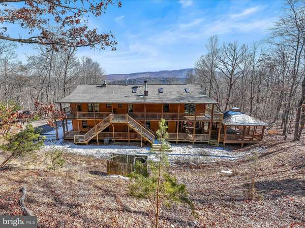 606 ROCKY BRANCH RD, Baker, WV 26801