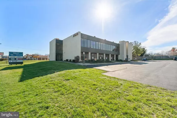 Martinsburg, WV 25404,1314 EDWIN MILLER BLVD #208