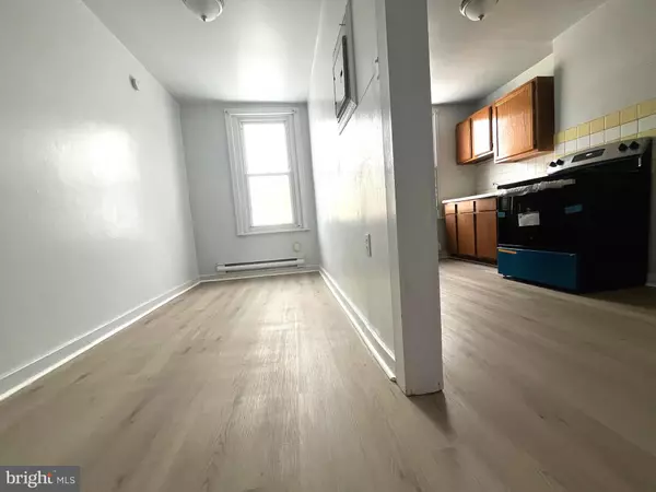 2130 W SPENCER AVE, Philadelphia, PA 19138