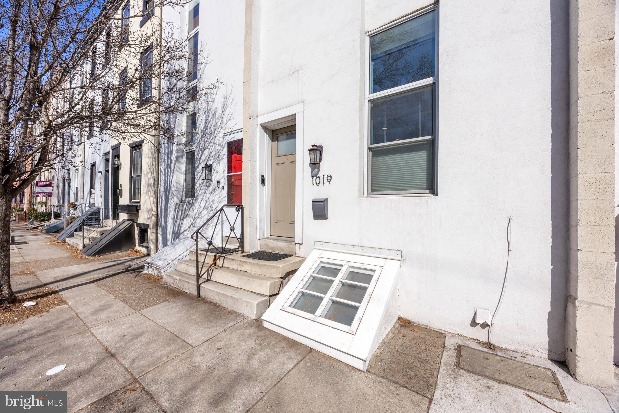 Philadelphia, PA 19147,1019 LOMBARD ST