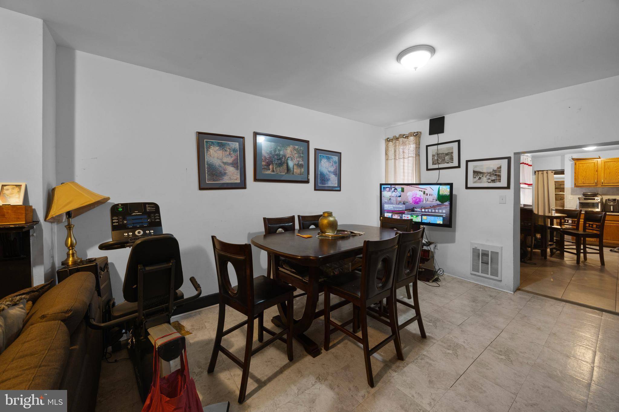 Philadelphia, PA 19134,1905 E CAMBRIA ST