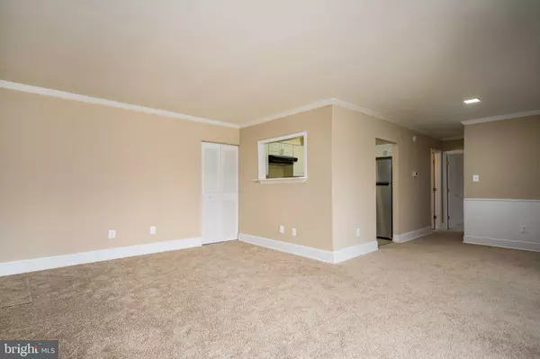 Temple Hills, MD 20748,3132 BRINKLEY RD #304