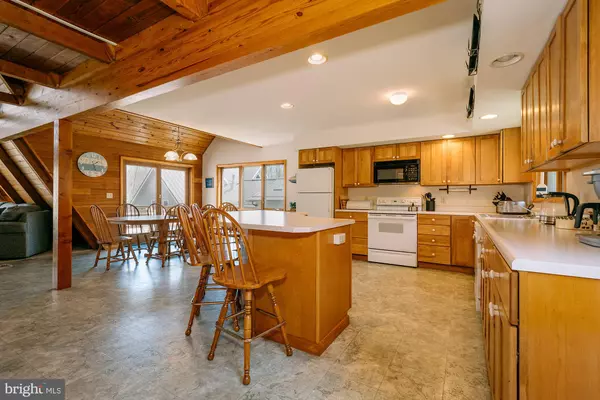 Mc Henry, MD 21541,1723 MARSH HILL RD