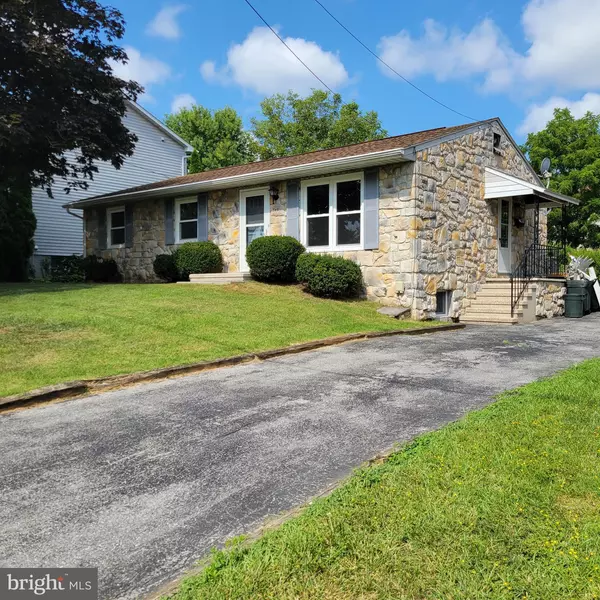 340 RIDGE AVENUE, Waynesboro, PA 17268