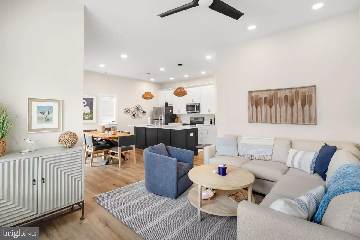 Ocean View, DE 19970,14 BOWERS DR #1