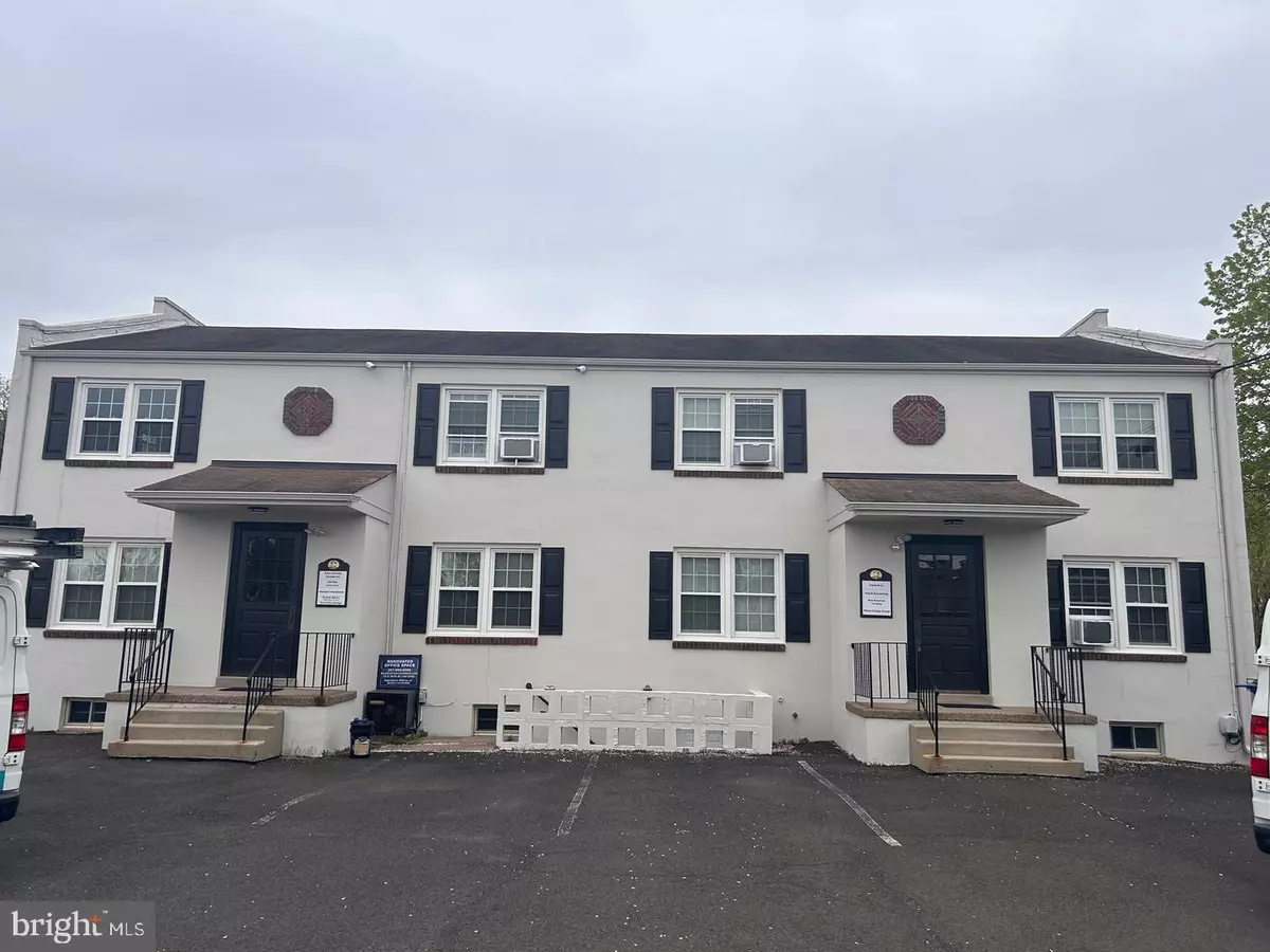 Yardley, PA 19067,19 S MAIN