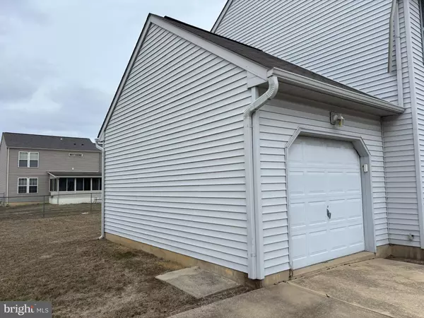 New Castle, DE 19720,708 STAGHORN DR