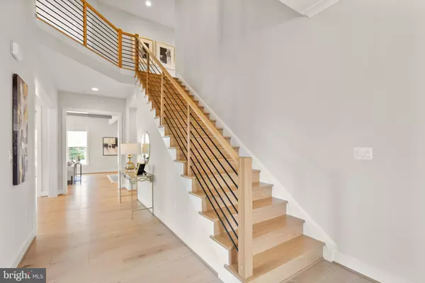 Arlington, VA 22204,5817 2ND ST S