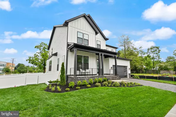 Arlington, VA 22204,5817 2ND ST S