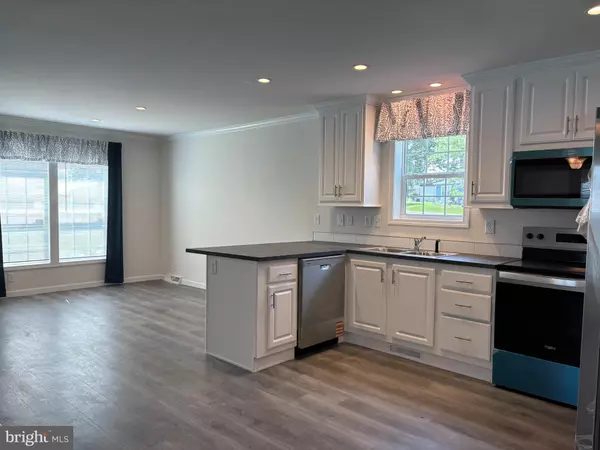 North Wales, PA 19454,60 LONGWOOD PL