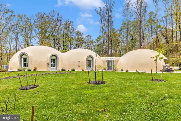 Smithsburg, MD 21783,4940 FOX TOWER RD