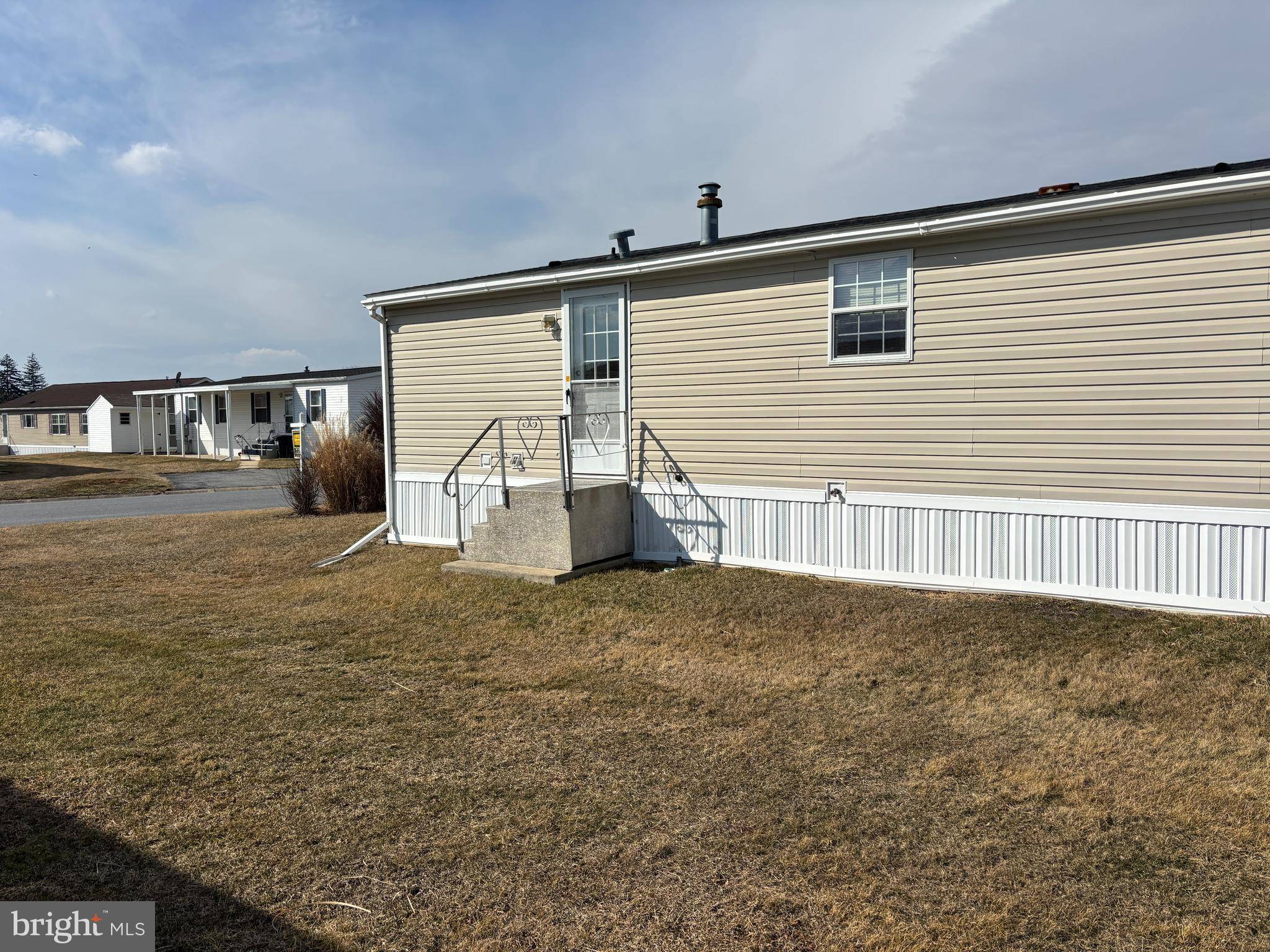 New Providence, PA 17560,456 DAISY DR