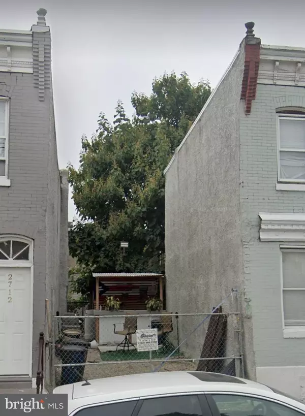 2714 N FRONT ST, Philadelphia, PA 19133