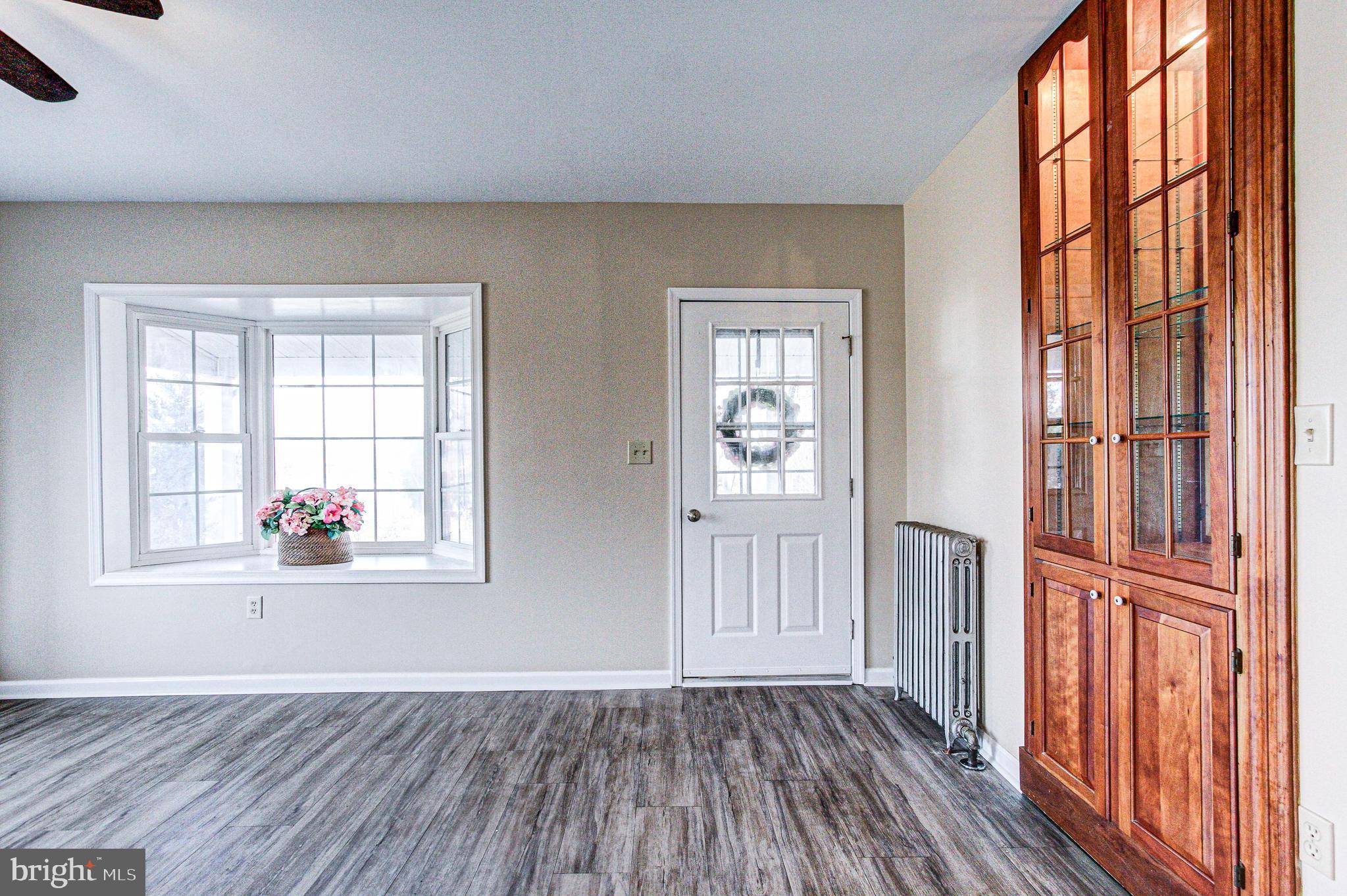Harleysville, PA 19438,837 OLD SKIPPACK RD