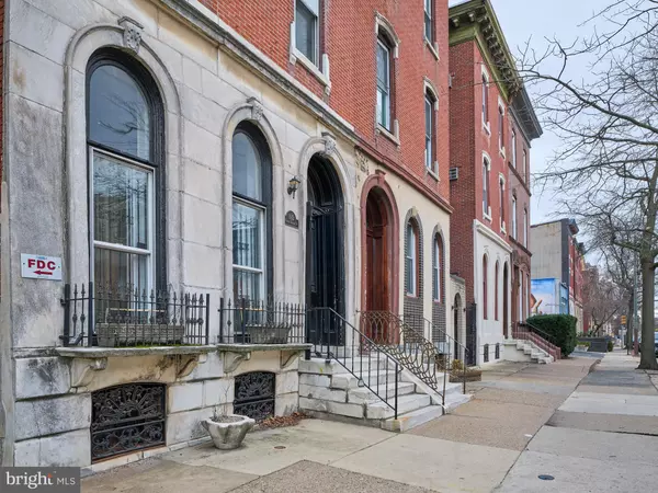 Philadelphia, PA 19130,1912 SPRING GARDEN ST #2