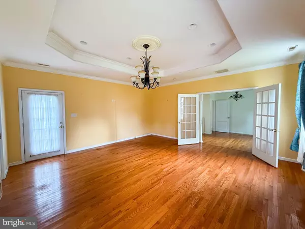Clinton, MD 20735,6422 HORSESHOE RD E