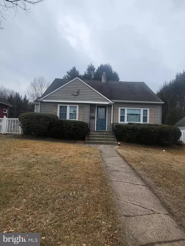 31 PENN VALLEY DR, Yardley, PA 19067