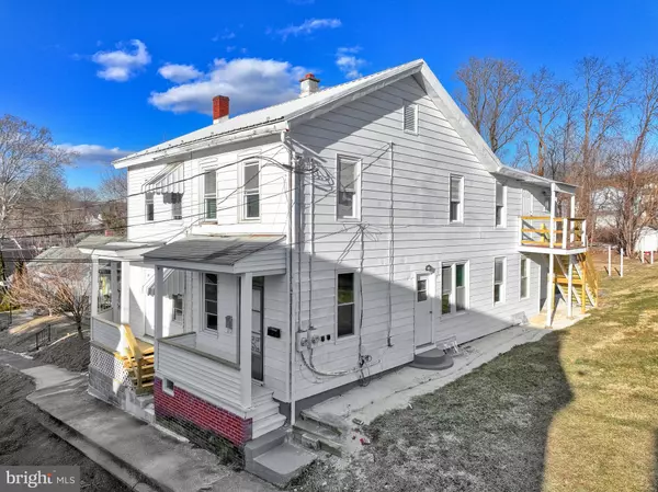 Millersburg, PA 17061,562 RACE ST