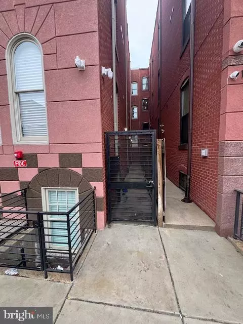 Philadelphia, PA 19121,1829 W DIAMOND #3F