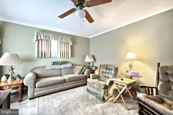 York, PA 17406,73 WOODWARD DR
