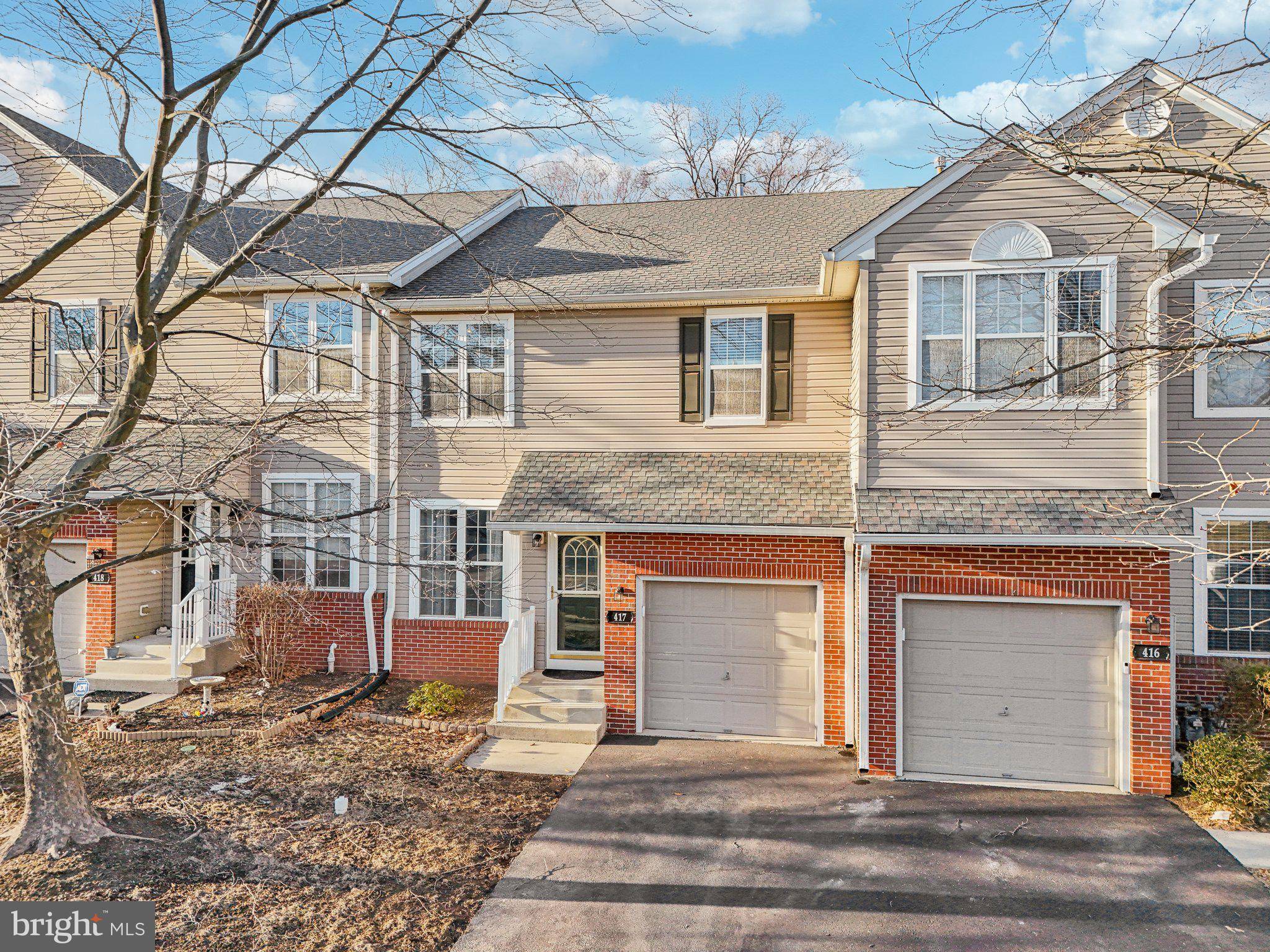 417 NOTTINGHAM LN, Collegeville, PA 19426