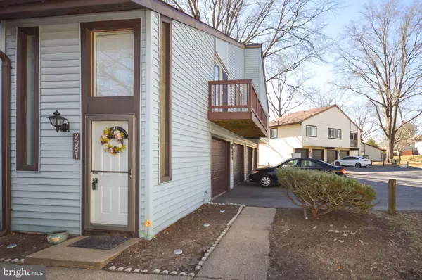 Crofton, MD 21114,2051 HAPPY LN