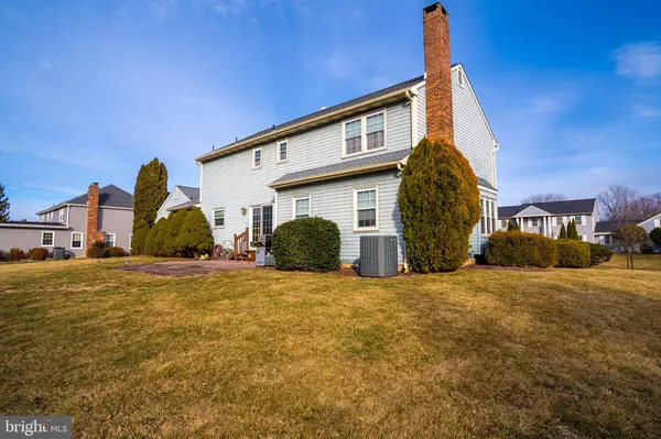 West Windsor, NJ 08550,7 GLENGARRY WAY