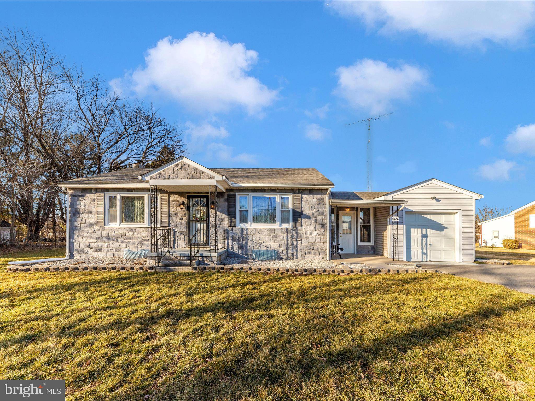 16648 OLD EMMITSBURG RD, Emmitsburg, MD 21727