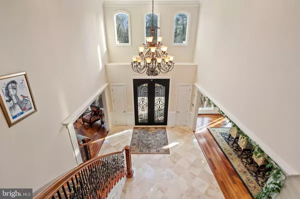 Vienna, VA 22181,10400 HUNTERS VALLEY RD