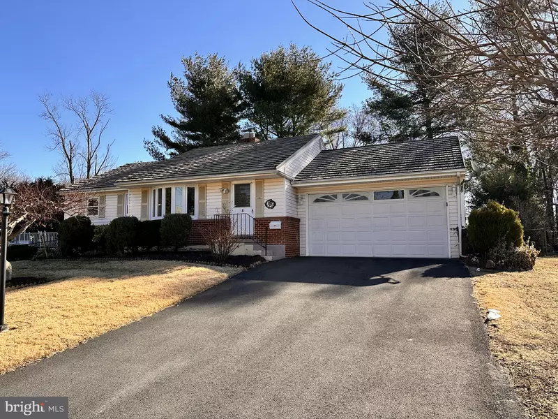 3 HODGKINS PL, New Castle, DE 19720