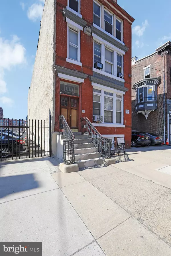 115 N 3RD ST, Camden, NJ 08102