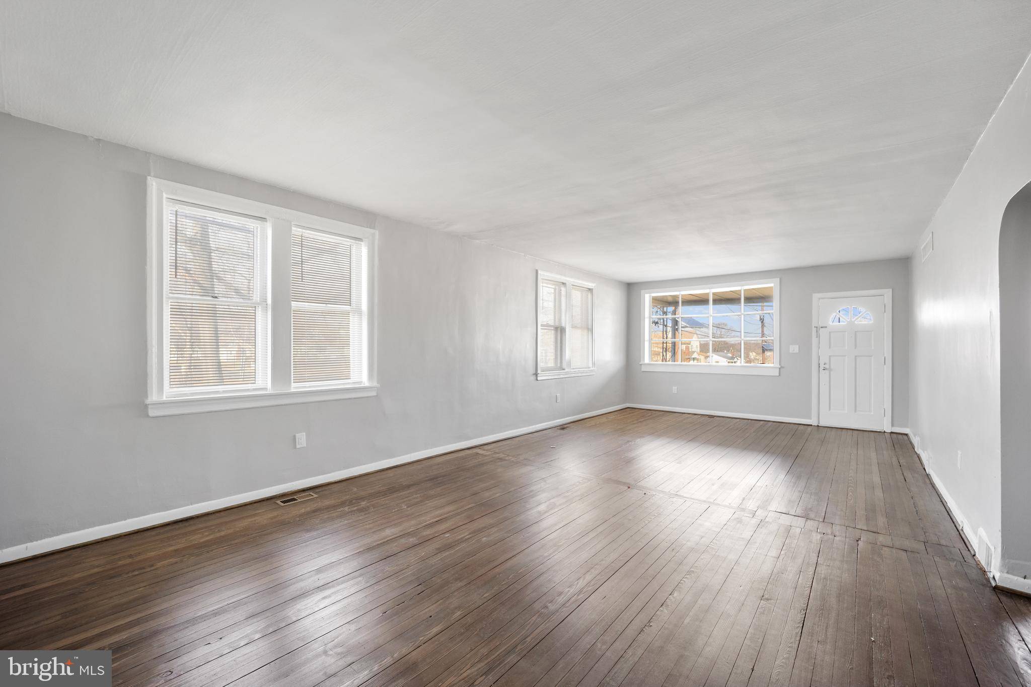 Maple Shade, NJ 08052,124 STILES AVE