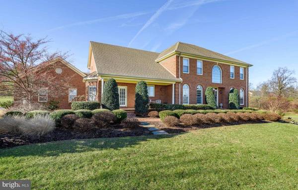 35190 DORNOCH CT, Round Hill, VA 20141