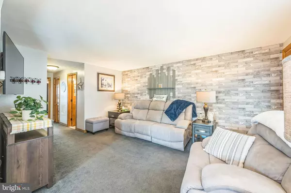 Norwood, PA 19074,613 E WINONA AVE