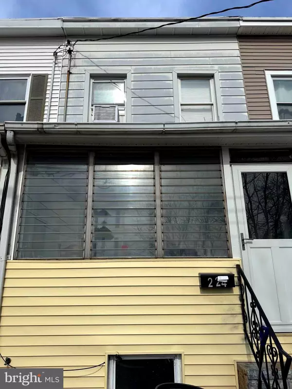 224 GIBBS AVE, Trenton, NJ 08611