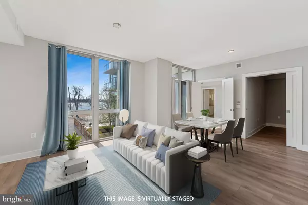 Washington, DC 20024,88 V ST SW #203