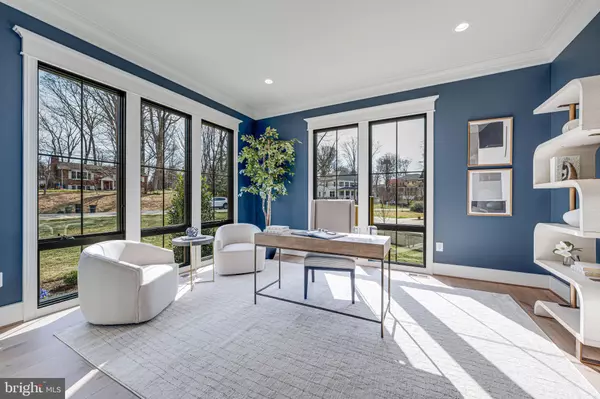 Vienna, VA 22181,2308 STRYKER AVE