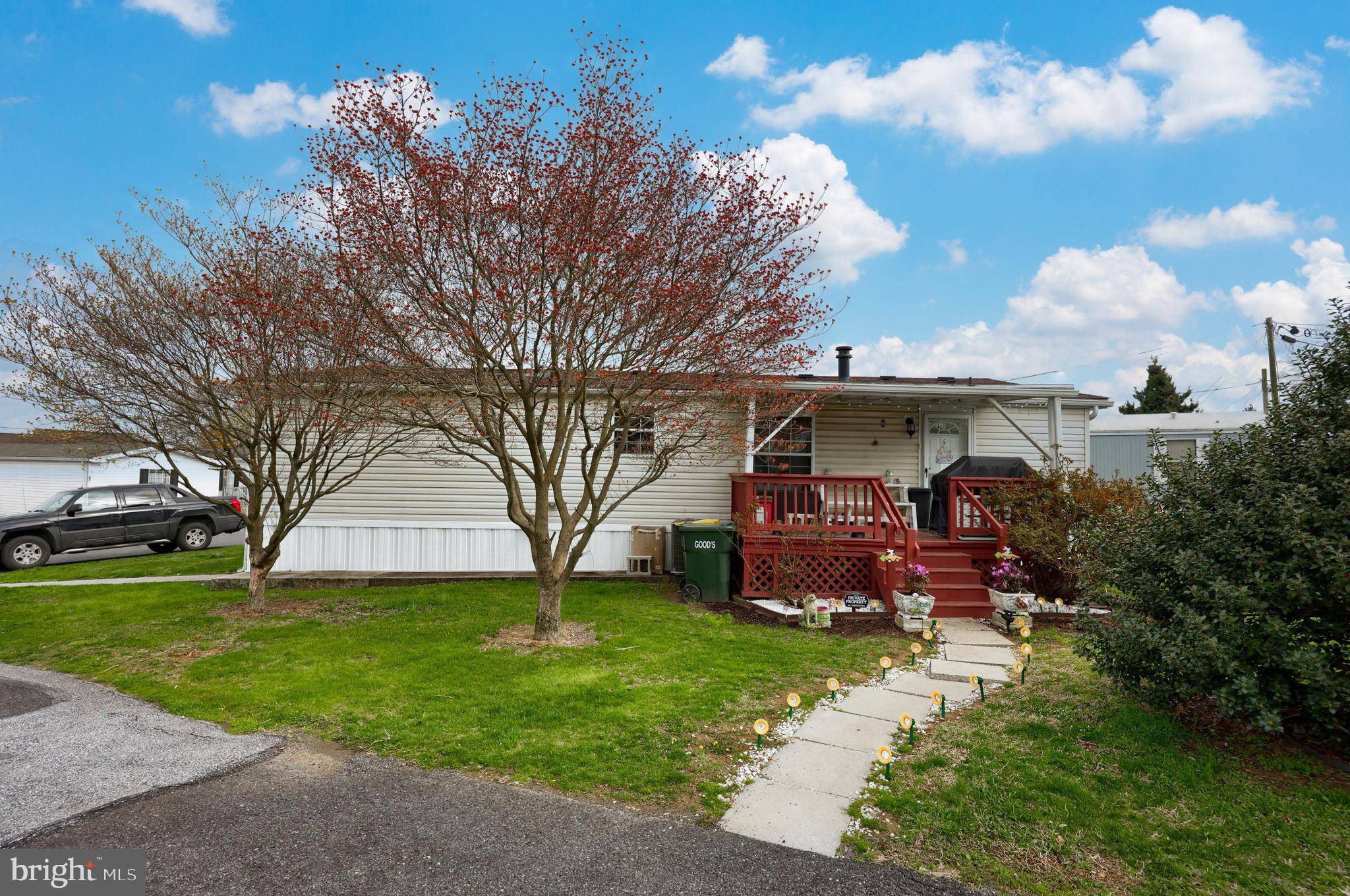 Akron, PA 17501,6 HILLTOP AVE