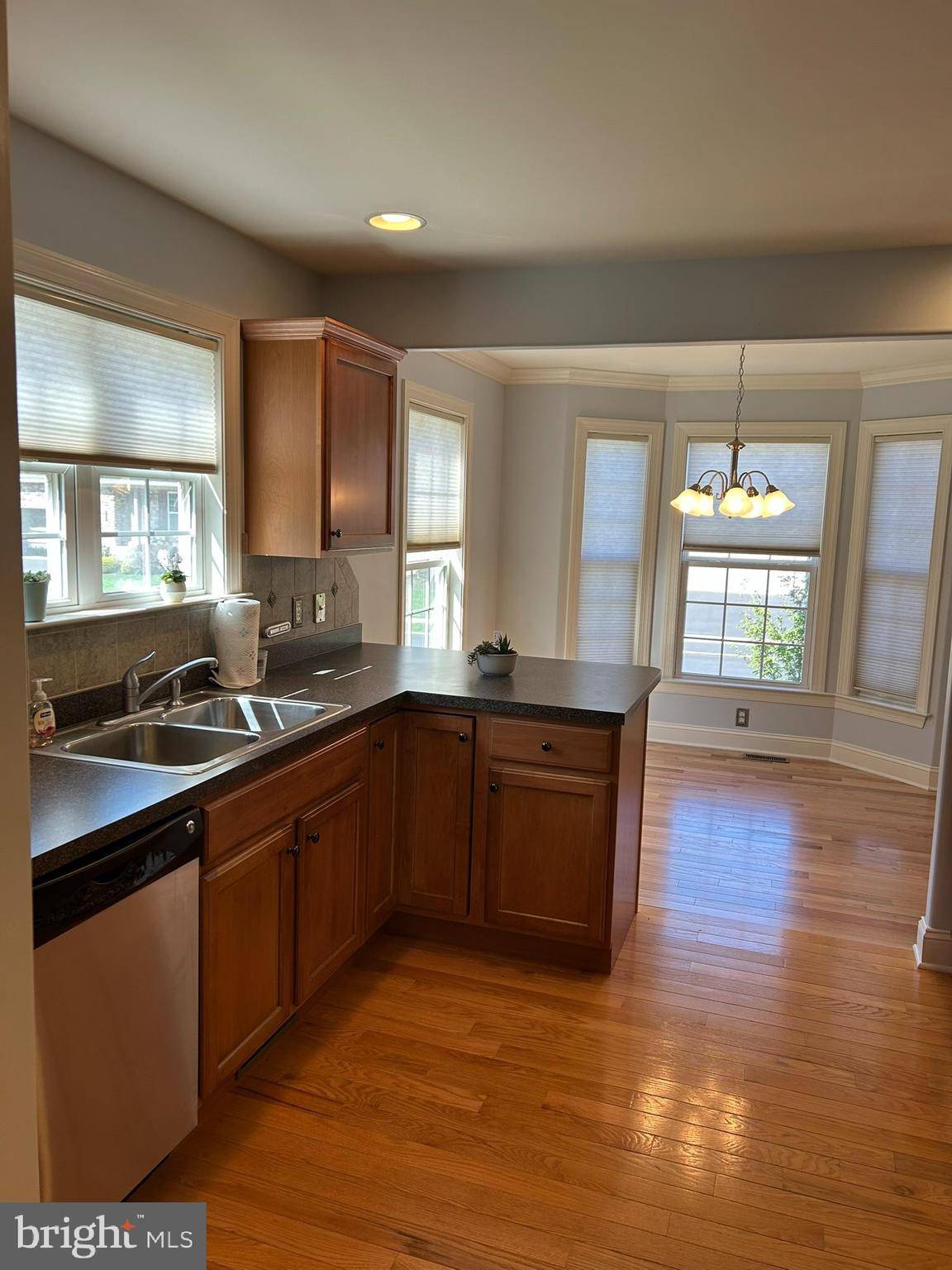 Mechanicsburg, PA 17050,400 PIN OAK CT