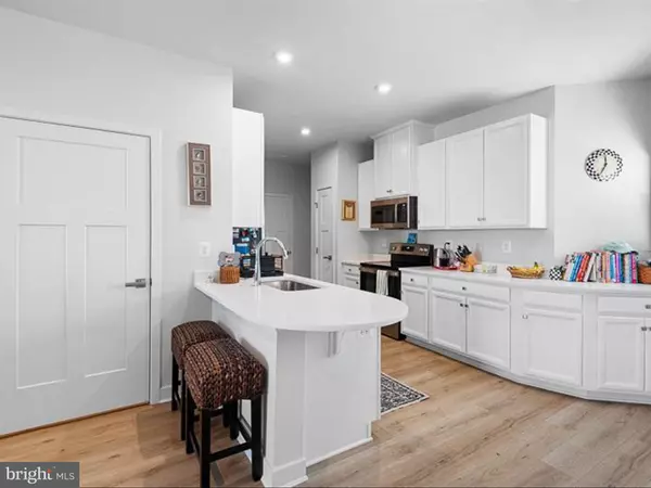 West Grove, PA 19390,711 THOMAS PENN DR