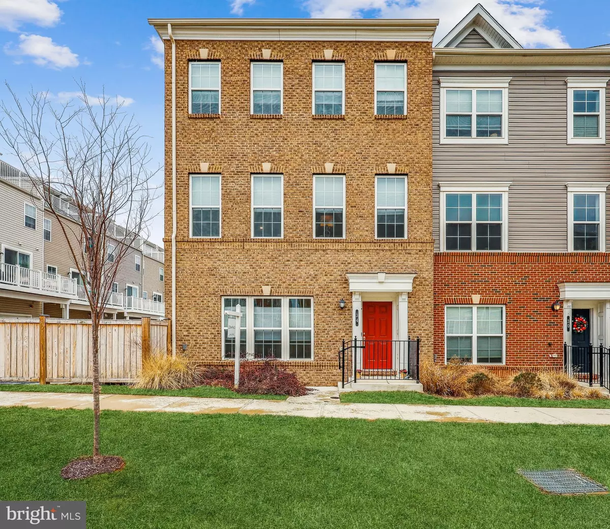 Gaithersburg, MD 20878,34 GARDEN MEADOW PL