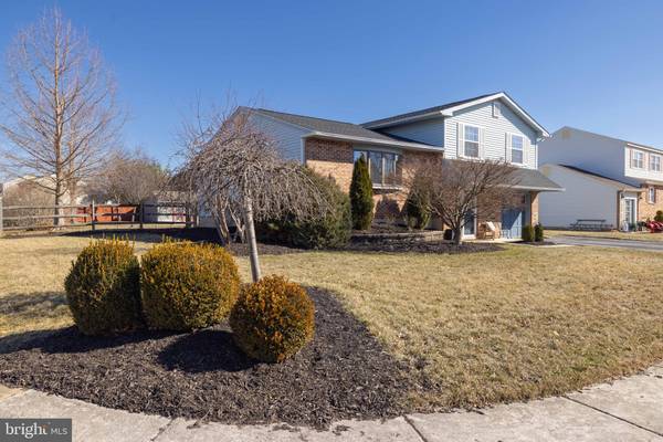 2 CONSTANCE CT, Bear, DE 19701