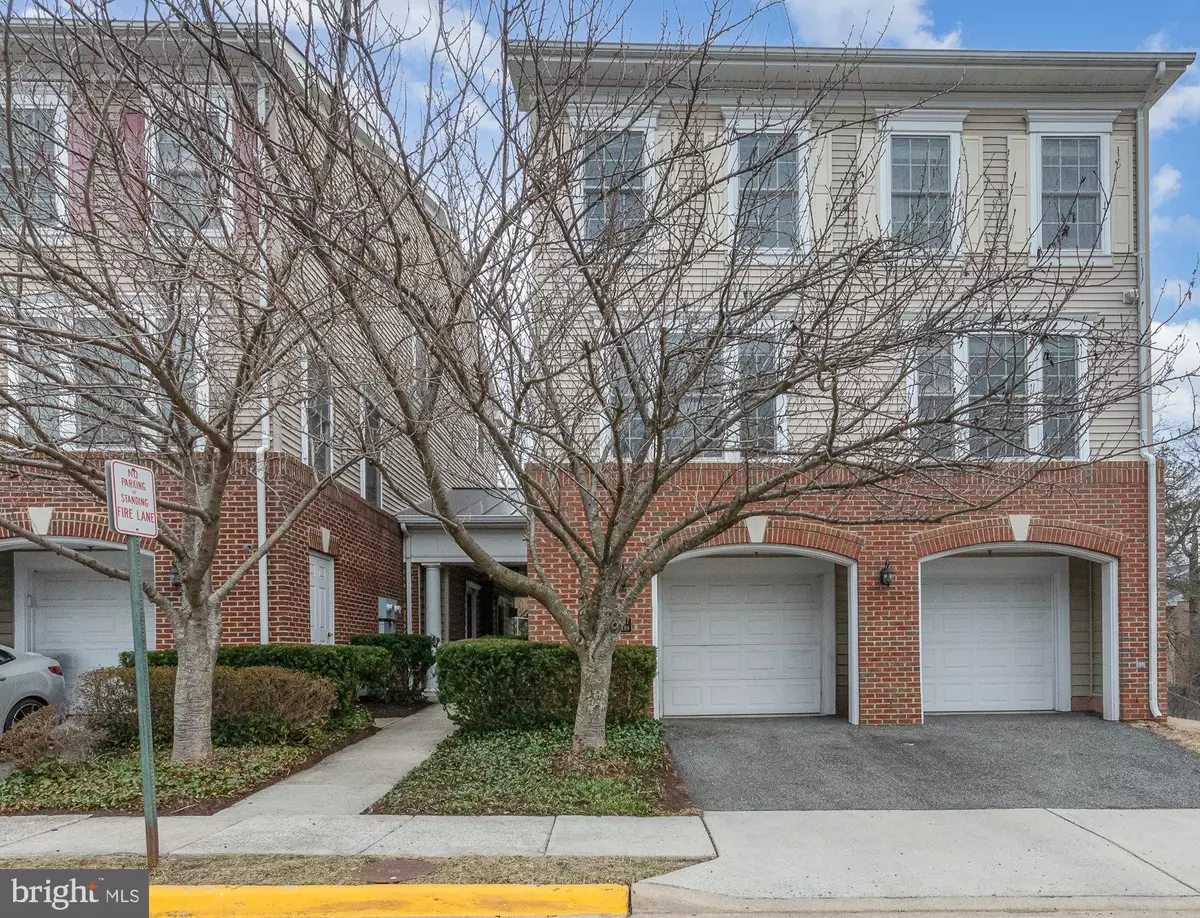 Alexandria, VA 22306,7147 MASON GROVE CT #21