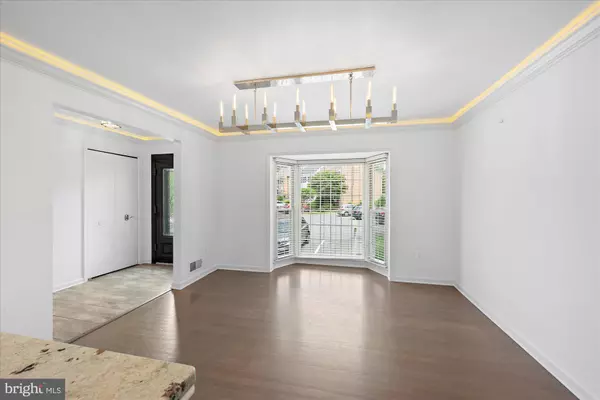 Mclean, VA 22102,7349 ELDORADO CT