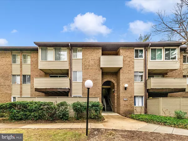 19323 CLUB HOUSE RD #302, Gaithersburg, MD 20886