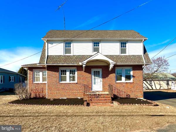 370 WHEAT RD, Vineland, NJ 08360