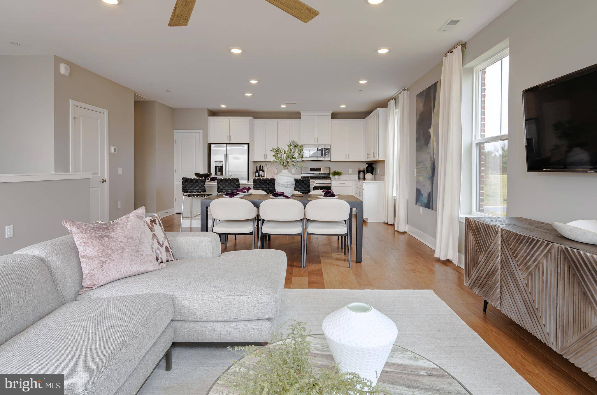 103 STOUTSBURG BLVD,  Pennington,  NJ 08534